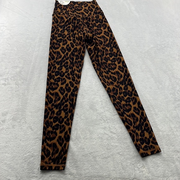 NEW Offline by Aerie S Animal Print Cheetah Tan Brown Real Me 7/8 Legging - Picture 9 of 10